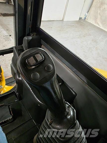 Komatsu PC26MR-3 Mini Escavadoras <7t
