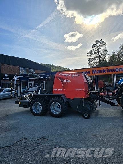 Kuhn FBP 2135 Enfardadeira de rolos