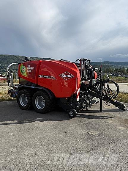 Kuhn FBP 3135 Enfardadeira de rolos