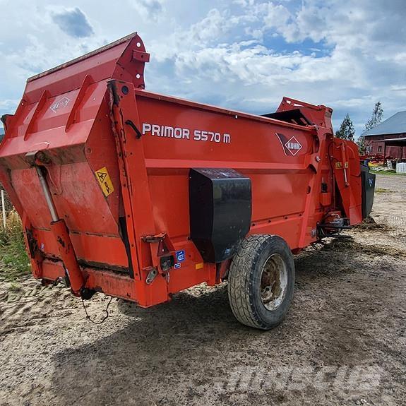 Kuhn Primor 5570M Enfardadeira de rolos