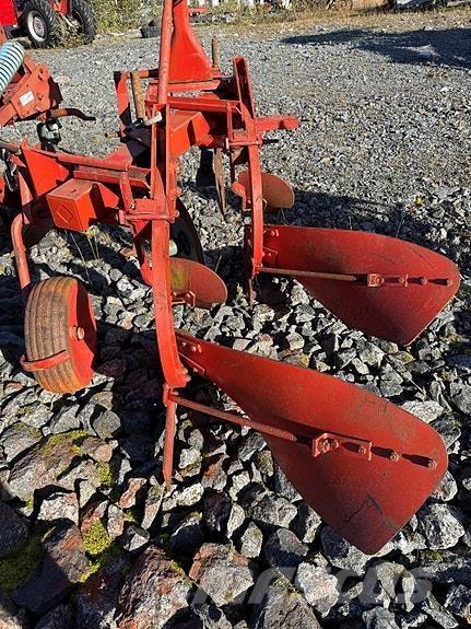 Kverneland 14 Charruas convencionais