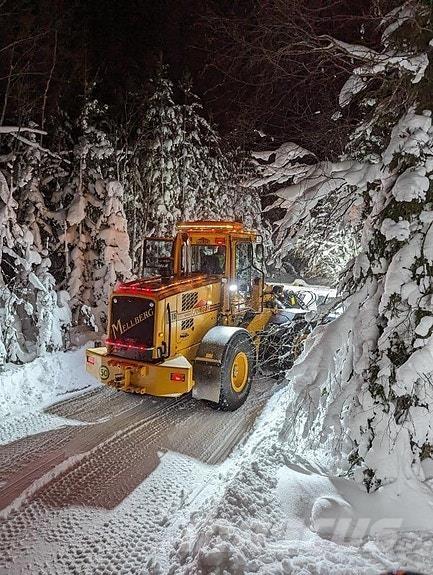 Ljungby  Pás carregadoras de rodas