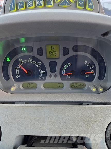 New Holland T6020 Tratores Agrícolas usados