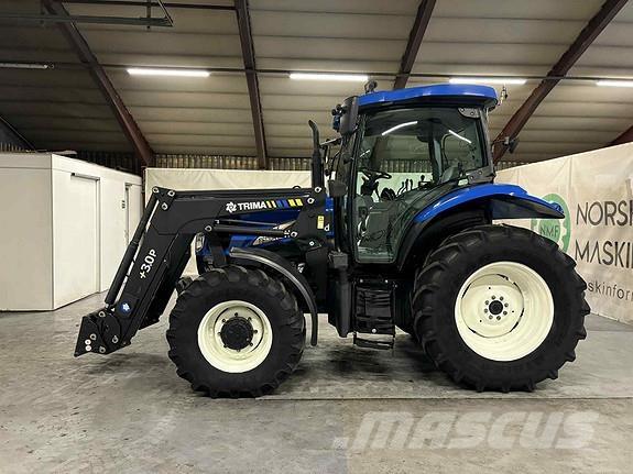 New Holland TS110A Tratores Agrícolas usados