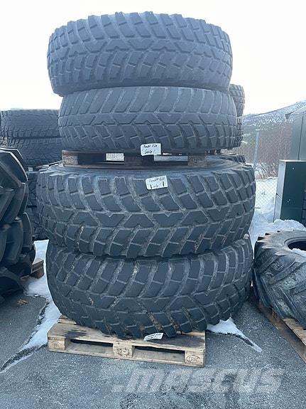 Nokian  Outros limpa-neves e máquinas de limpeza viária