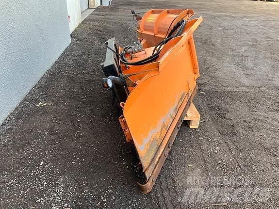 Pronar PUV-3000 Lâminas de neve e arados