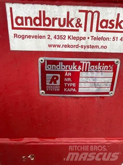 Rekord 8500 Espalhadores de estrume