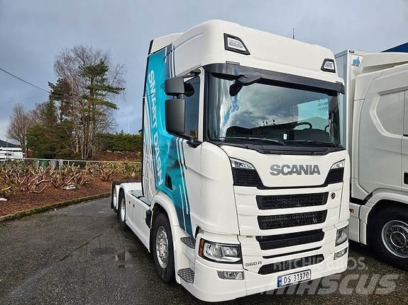 Scania R560 A6x2NB Tractores (camiões)