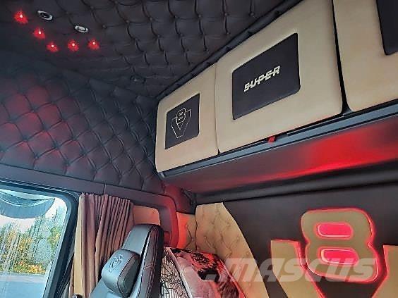 Scania S650A6X2NB Tractores (camiões)