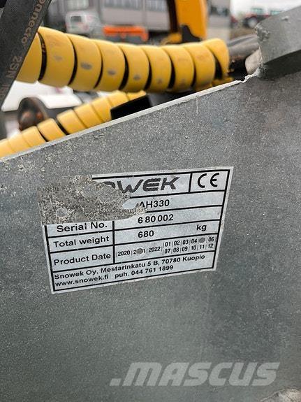 Snowek AH 330 Outros limpa-neves e máquinas de limpeza viária