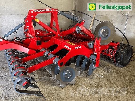 Unia ARES XL Outras máquinas de lavoura e acessórios