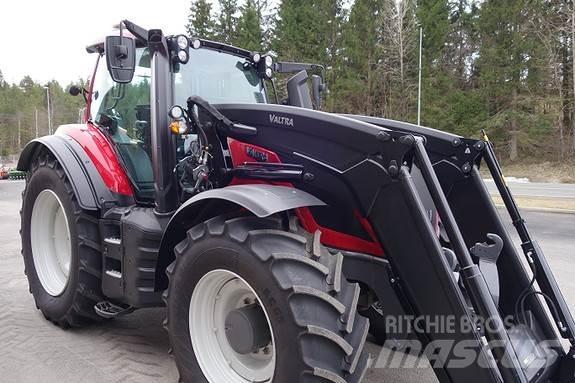 Valtra 235 Direct Tratores Agrícolas usados