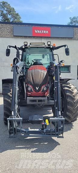 Valtra A114 Tratores Agrícolas usados