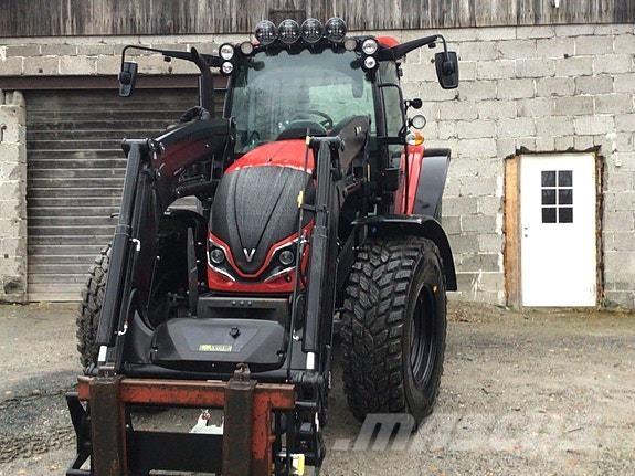 Valtra A115 Tratores Agrícolas usados