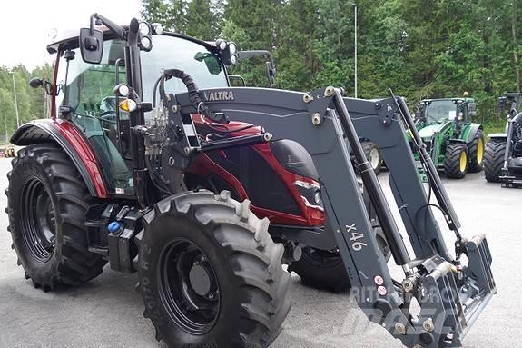 Valtra A115 H4 Tratores Agrícolas usados