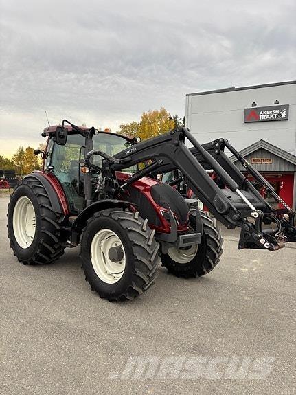 Valtra A134 Tratores Agrícolas usados