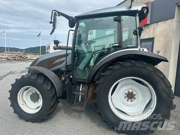 Valtra A94 Tratores Agrícolas usados