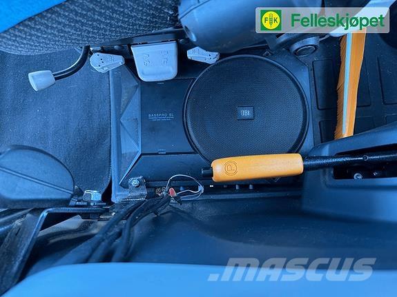 Valtra G125 Tratores Agrícolas usados