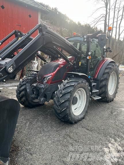 Valtra G125A Tratores Agrícolas usados