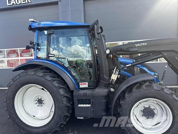 Valtra G135 Activ Tratores Agrícolas usados