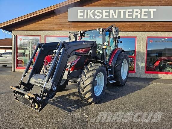 Valtra G135 Active Tratores Agrícolas usados