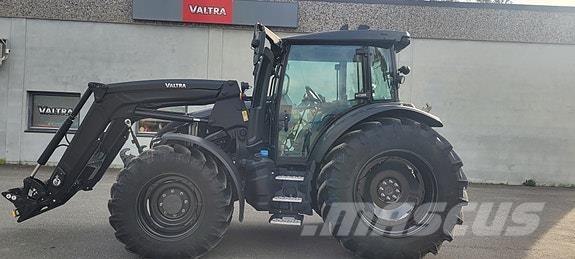 Valtra G135 Versu Tratores Agrícolas usados