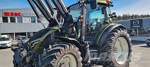 Valtra G135V Tratores Agrícolas usados