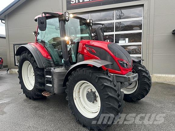 Valtra N 174 VERSU Tratores Agrícolas usados
