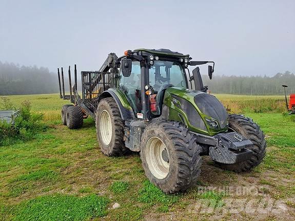 Valtra N154eA Tratores Agrícolas usados
