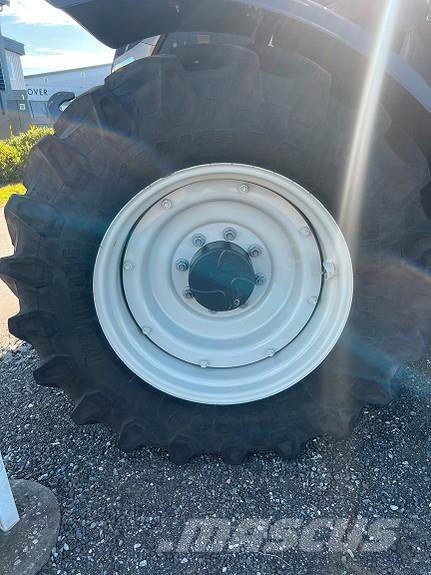 Valtra N155EH Tratores Agrícolas usados