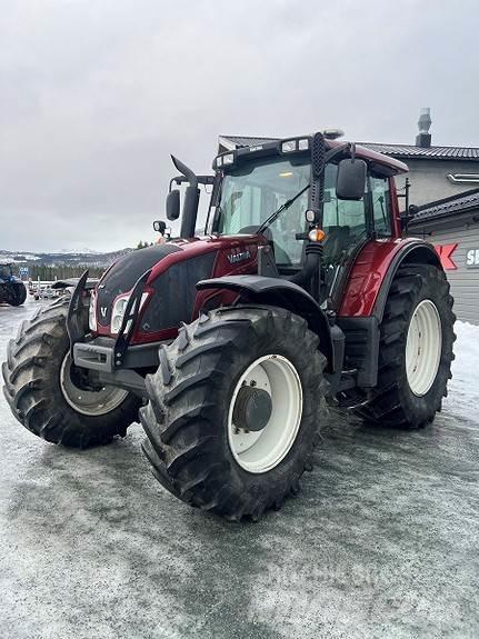 Valtra N163 Tratores Agrícolas usados