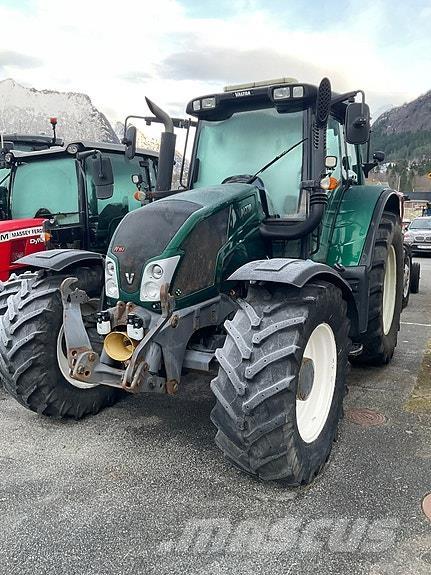 Valtra N163 Tratores Agrícolas usados