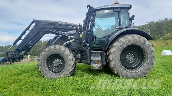 Valtra N174 Tratores Agrícolas usados