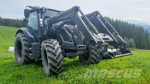 Valtra N174 Tratores Agrícolas usados
