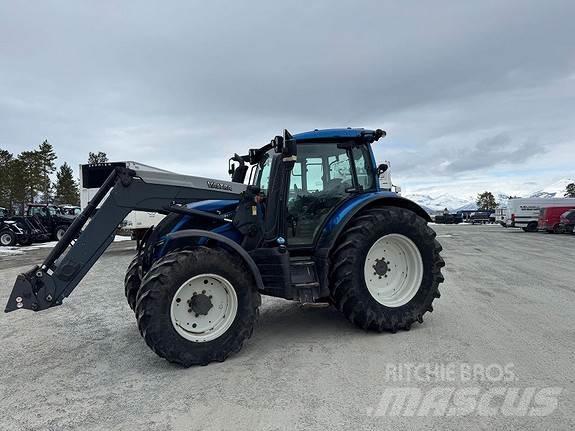 Valtra N174D Tratores Agrícolas usados