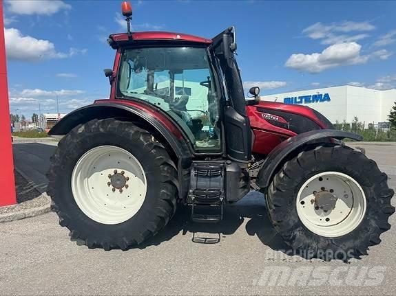 Valtra N174D Tratores Agrícolas usados