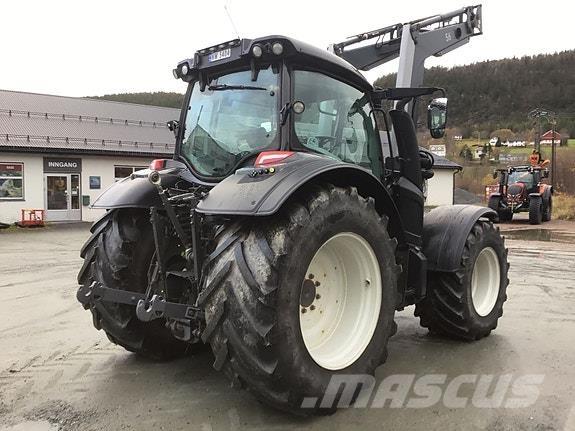 Valtra N174D Tratores Agrícolas usados