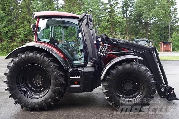 Valtra N175 HiTech Tratores Agrícolas usados