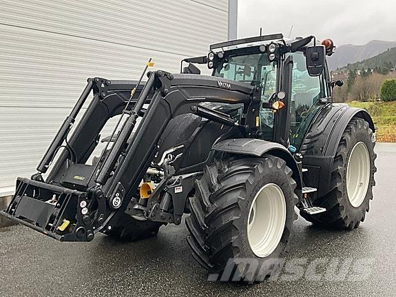 Valtra N175D Tratores Agrícolas usados
