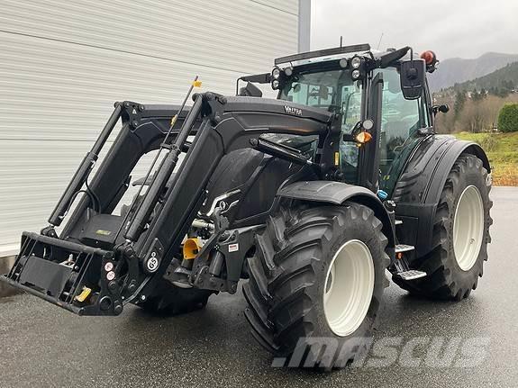 Valtra N175D Tratores Agrícolas usados