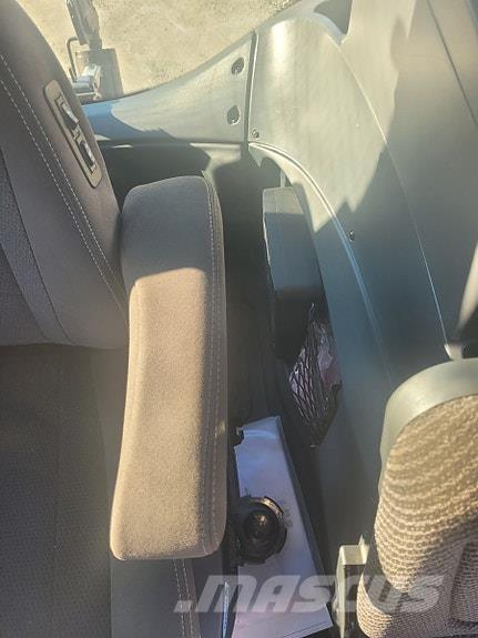 Valtra N175D Tratores Agrícolas usados