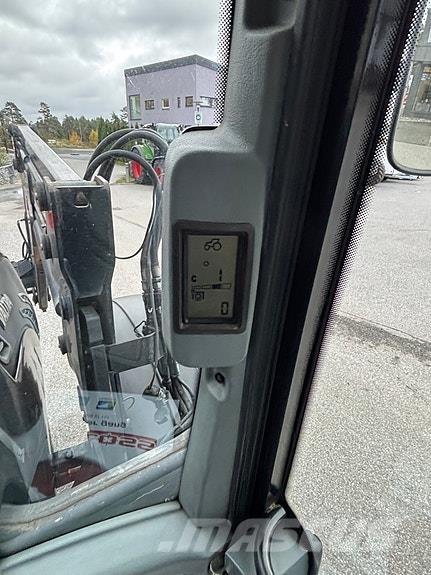 Valtra T172 V Tratores Agrícolas usados