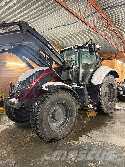 Valtra T174 Direct Tratores Agrícolas usados