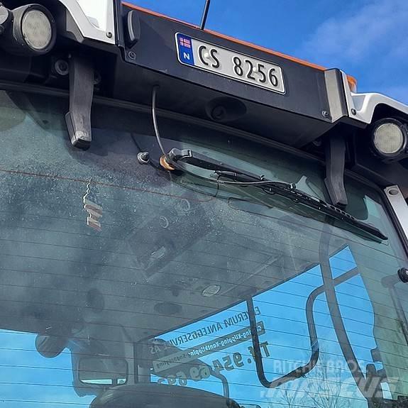 Valtra T174D Tratores Agrícolas usados