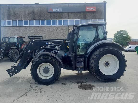 Valtra T174EA Tratores Agrícolas usados