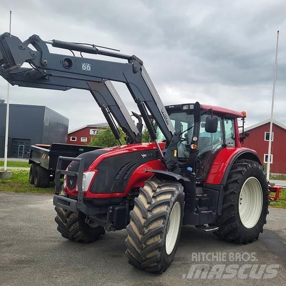 Valtra T213 VERSU Tratores Agrícolas usados