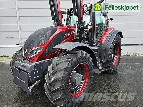 Valtra T235 Tratores Agrícolas usados