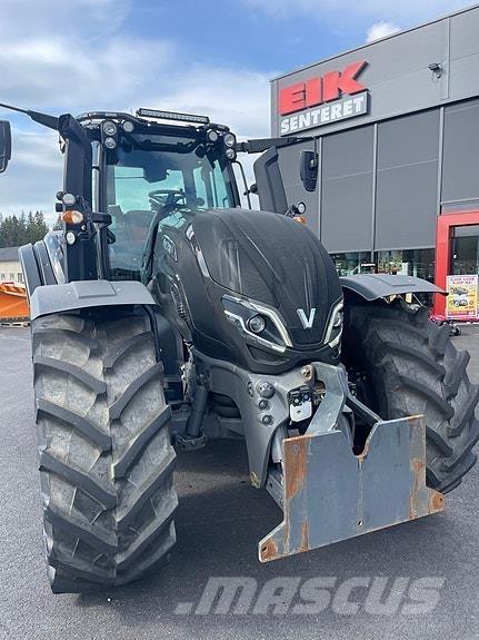 Valtra T235 Tratores Agrícolas usados