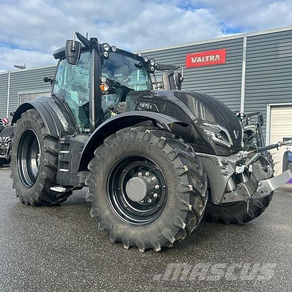 Valtra T235 Direct Tratores Agrícolas usados