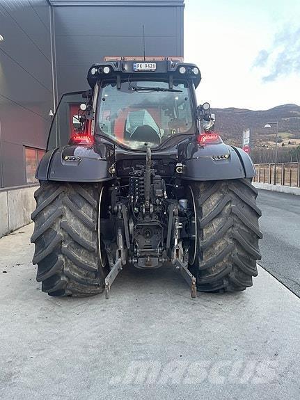 Valtra T235 Direct Tratores Agrícolas usados